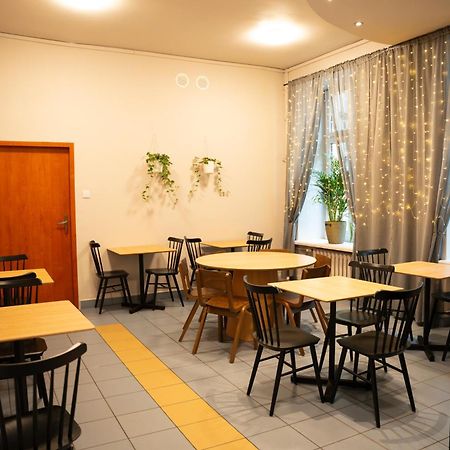 Hotelik Relax H360 ウッチ エクステリア 写真