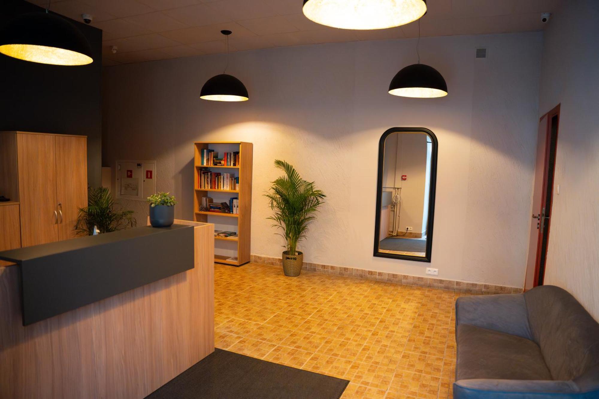 Hotelik Relax H360 ウッチ エクステリア 写真