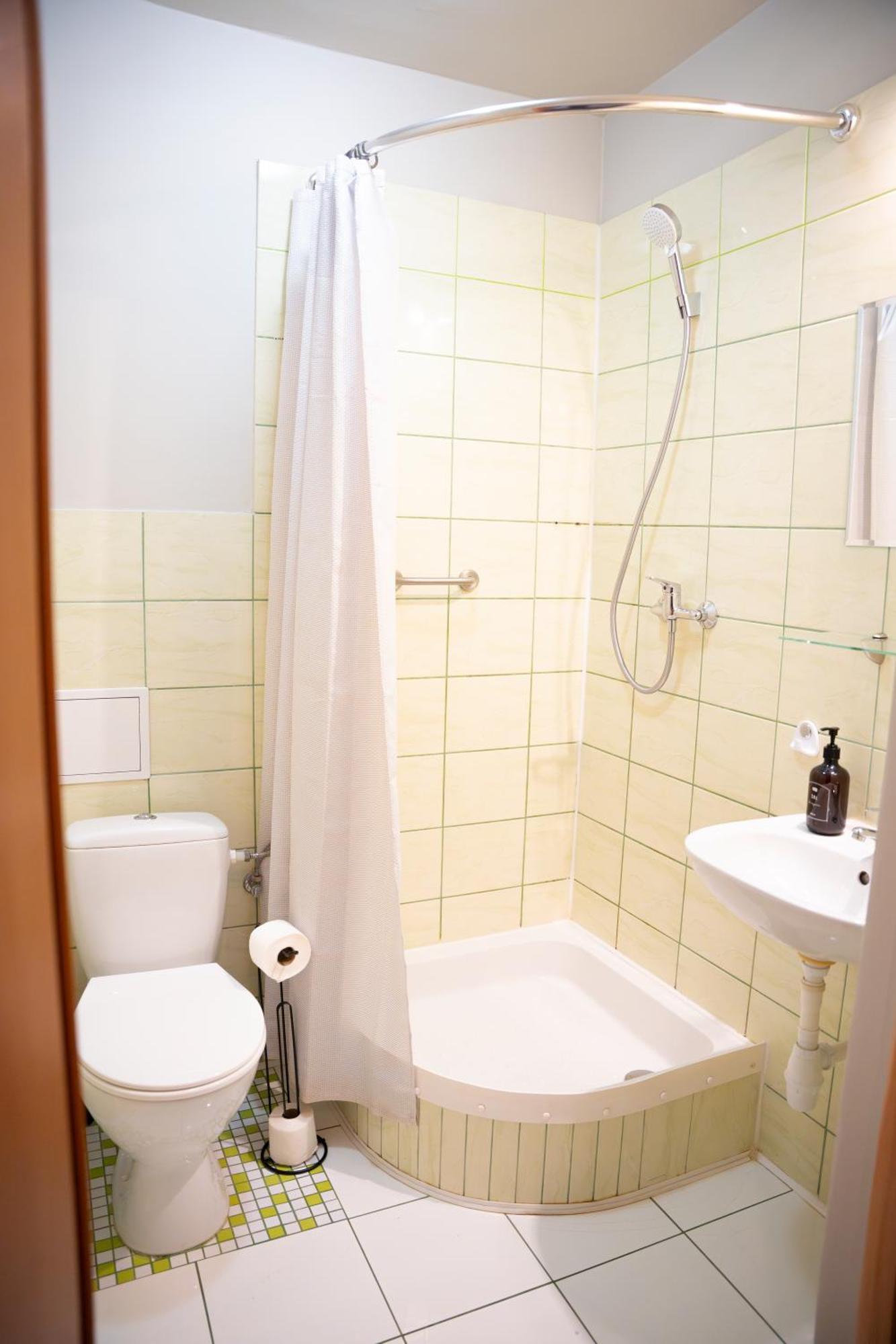 Hotelik Relax H360 ウッチ エクステリア 写真